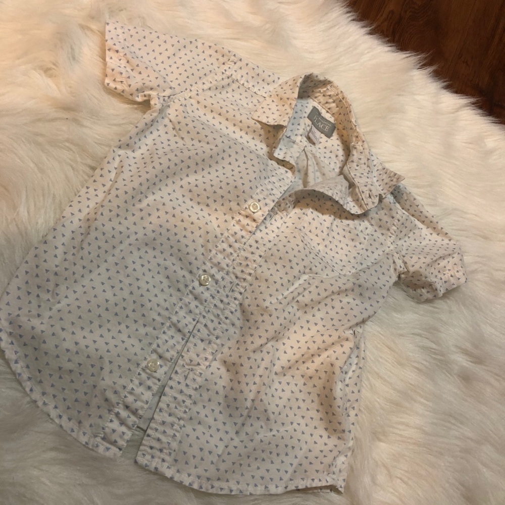 Children’s Place Boy 5T Dress Shirt